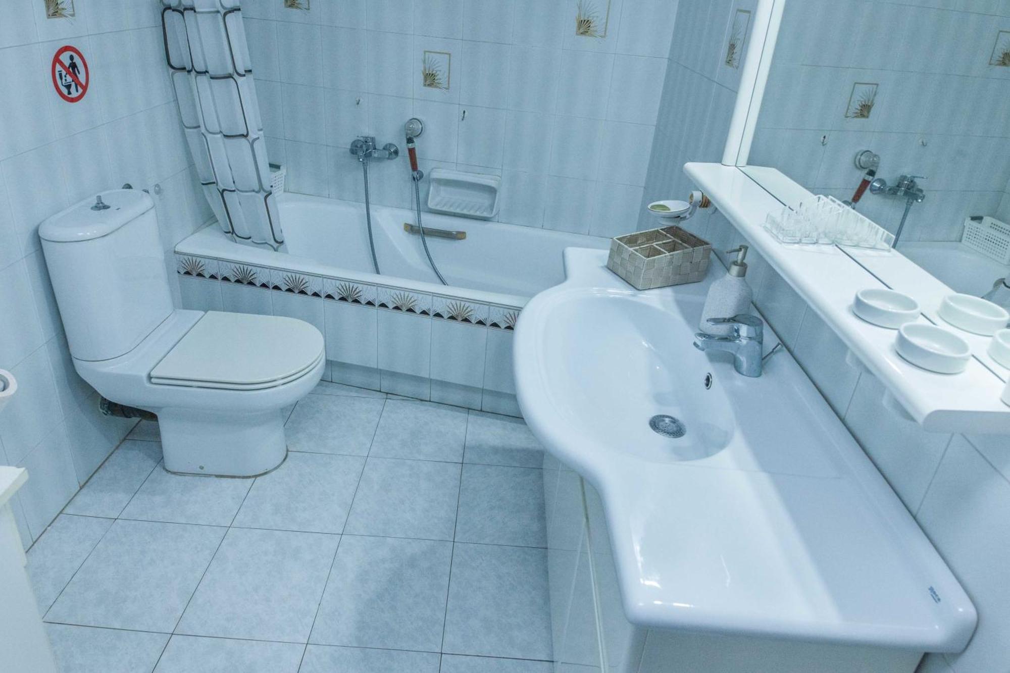 Classical 2 Bd Beauty Apt In Peaceful Chalandri アテネ エクステリア 写真