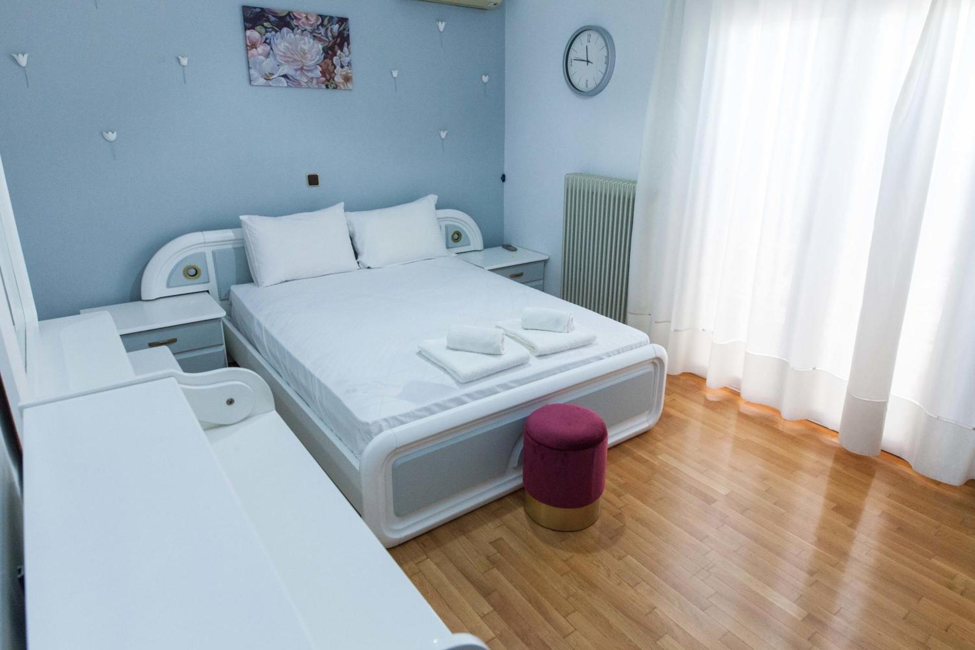 Classical 2 Bd Beauty Apt In Peaceful Chalandri アテネ エクステリア 写真