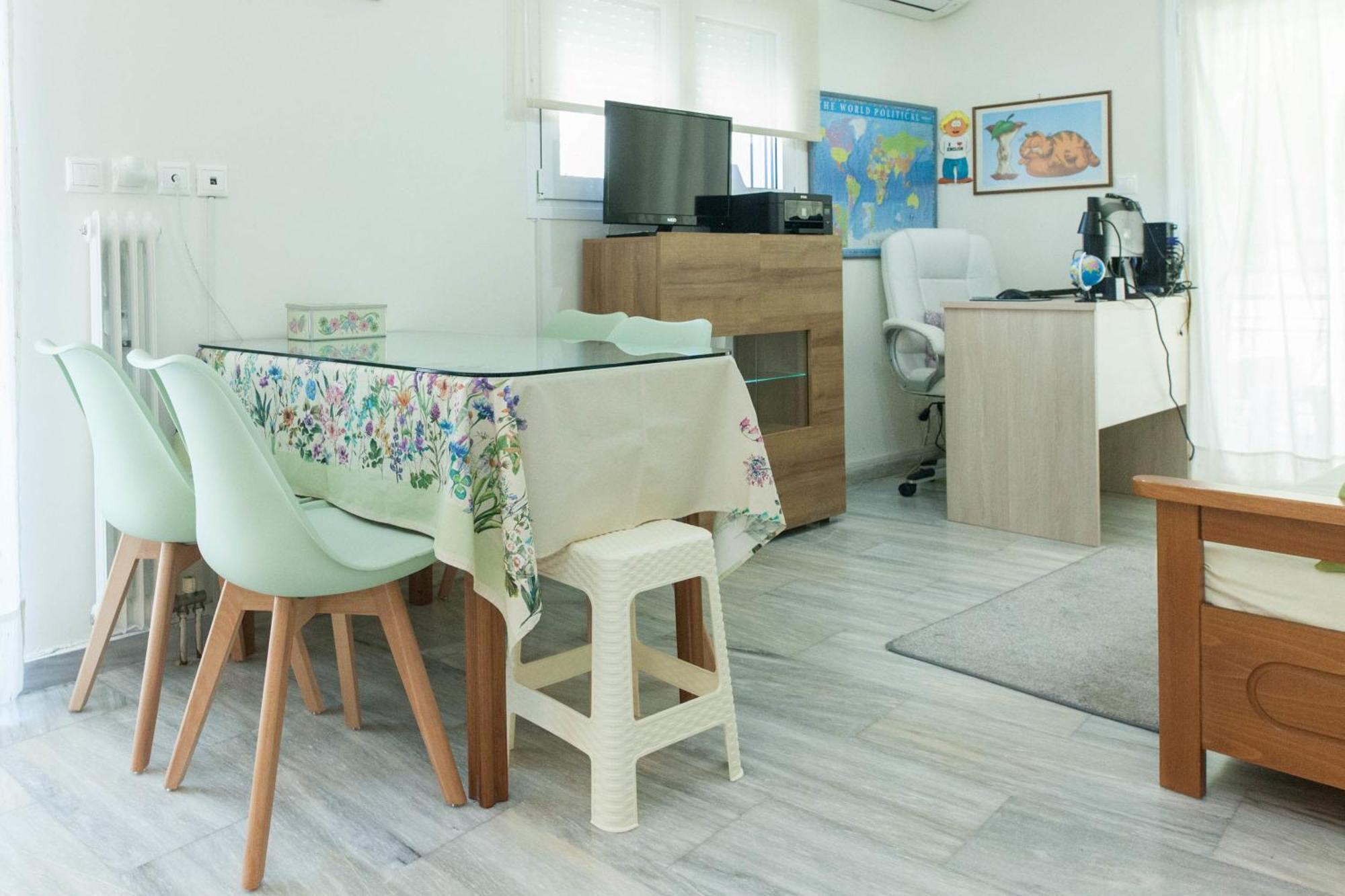 Classical 2 Bd Beauty Apt In Peaceful Chalandri アテネ エクステリア 写真